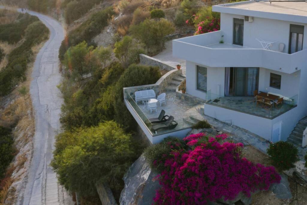 Bougainvillea Seaview Luxury Villa Ligaria  Eksteriør billede